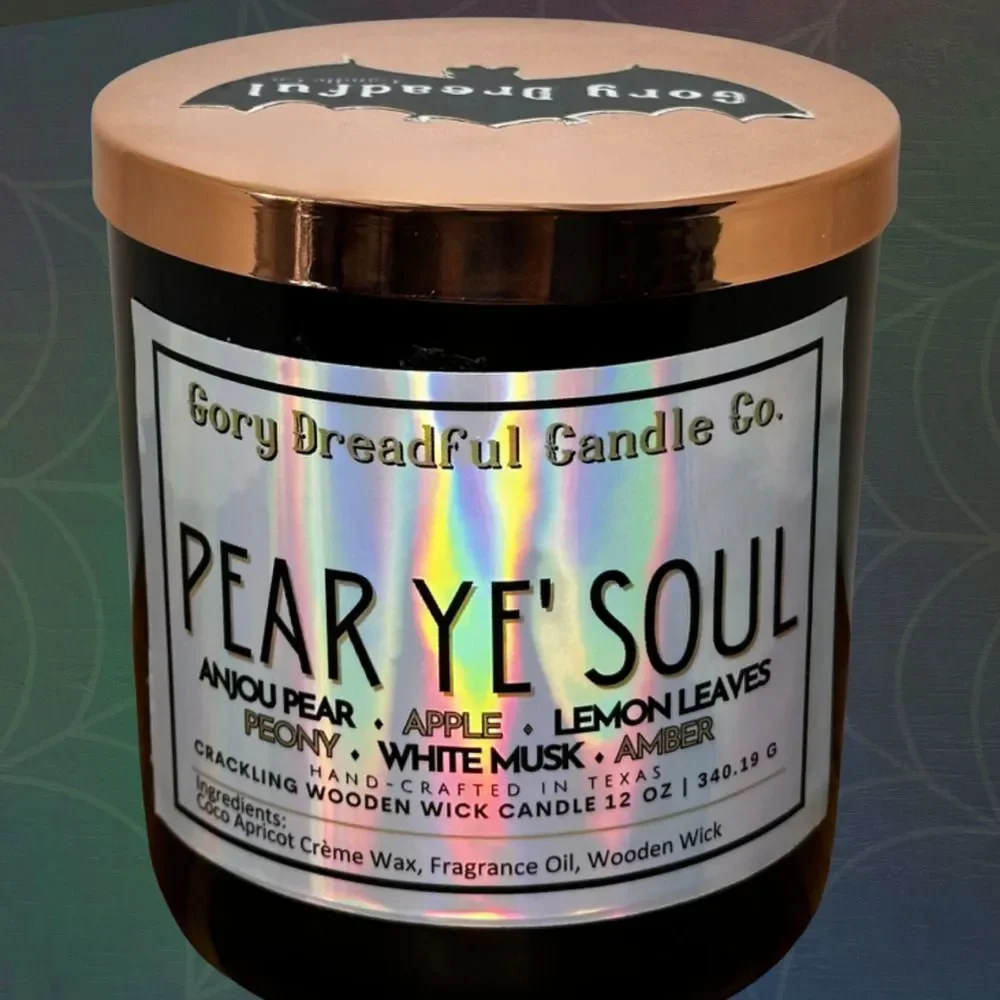 Pear Ye' Soul Crackling Wooden Wick Candle: Anjou Pear White Musk Amber Scent
